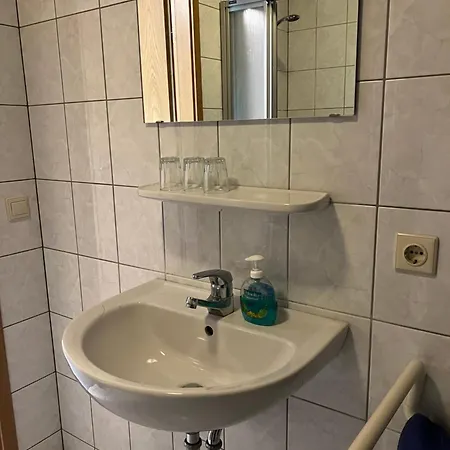 Πανσιόν Gaestezimmer Rittergut Inh. Christian Eickhoff Heldburg